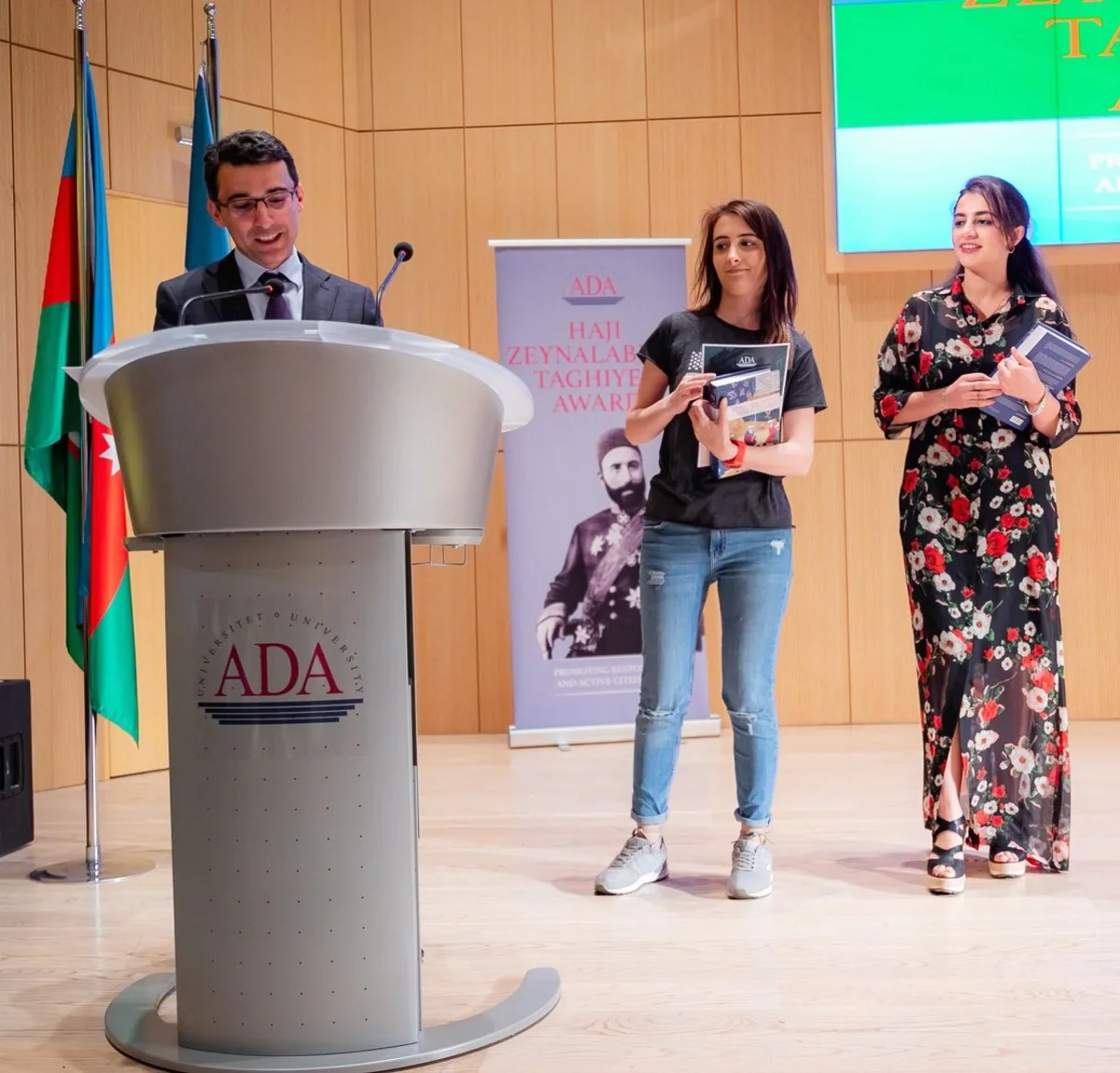 “ADA” Universitetində “Cümhuriyyət Tələbələri” mövzusunda inşa müsabiqəsi yekunlaşıb