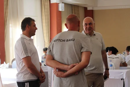 Çingiz Abdullayev Neftçinin düşərgəsində olub - FOTO