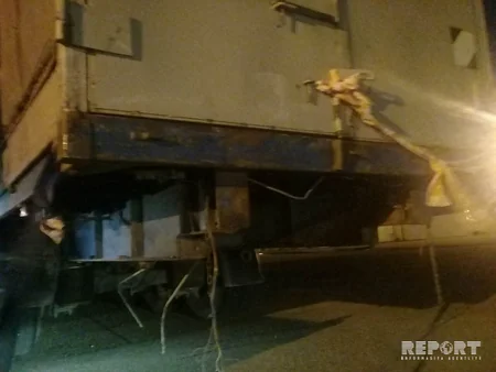 Bakıda hərbi xidmətdən qayıdan şəxs və onun iki xalası oğlu yolda qəzaya düşərək ölüb - FOTO - YENİLƏNİB-2