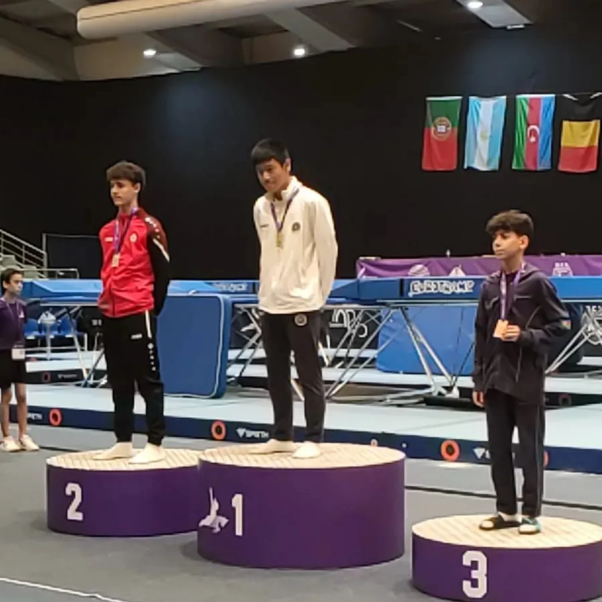 Azərbaycan gimnastları Portuqaliyada üç medal qazanıblar