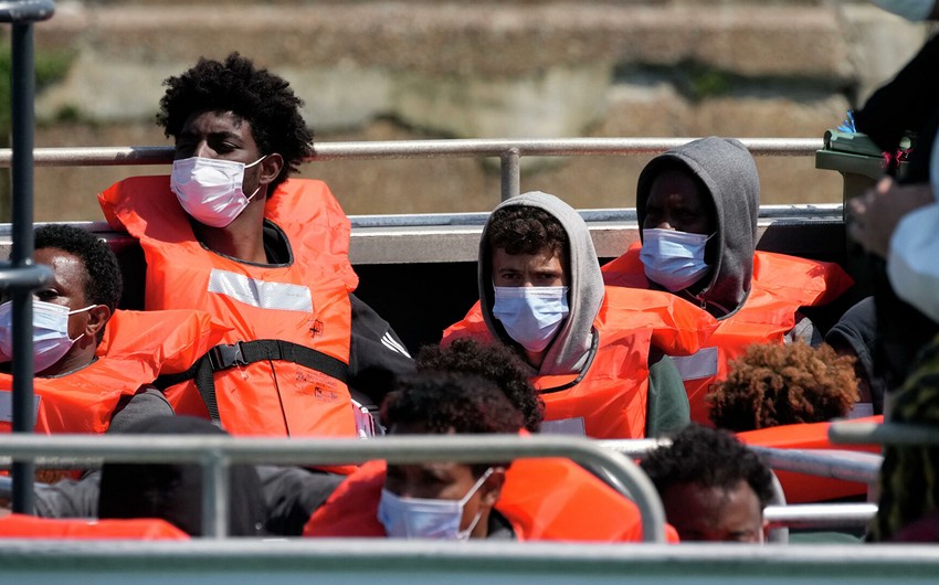 Record number of migrants detained while attempting to enter UK