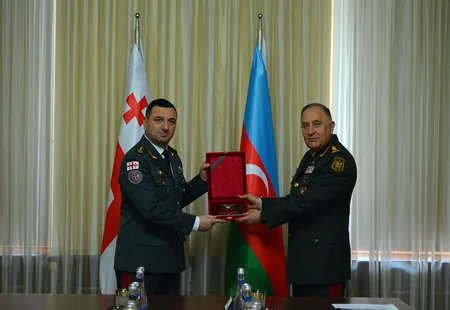 Chief of Georgian Defense Forces arrives in Azerbaijan