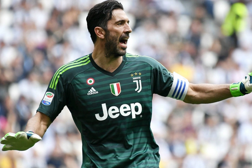Buffon gələcək karyerası ilə bağlı qərar verib