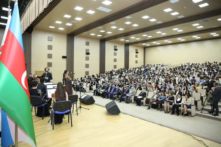 Bakı Musiqi Akademiyası Bakı Ali Neft Məktəbinin qonağı olub