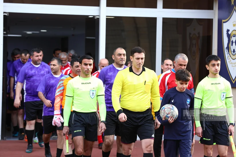 Tofiq Bəhramovun 100 illik yubileyi münasibətilə yoldaşlıq matçı keçirilib