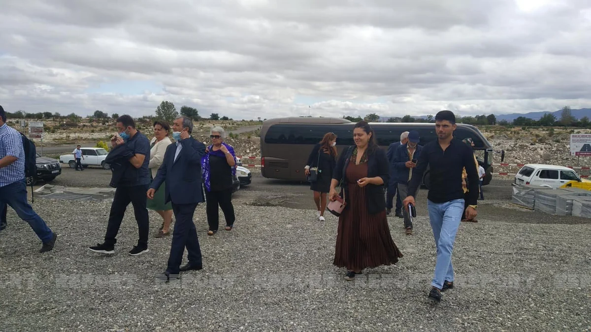 Ağdam sakinlərinin doğma şəhərə səfəri baş tutub
