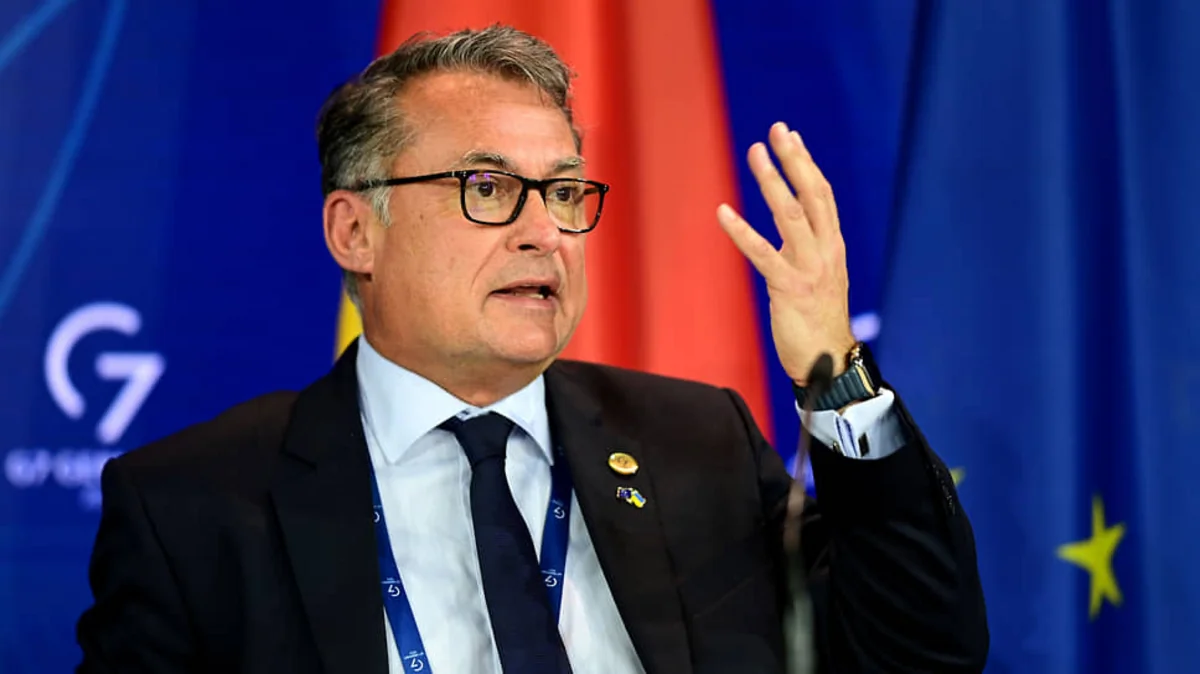 Президент Бундесбанка: ЕЦБ необходимо повысить ставки, чтобы обуздать инфляцию