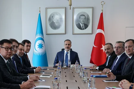 TDT-nin baş katibi Ankarada təşkilata üzv ölkələrin XİN başçılarının müavinləri ilə görüşüb - YENİLƏNİB