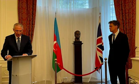 Azərbaycanın Britaniyadakı səfirliyinin yeni inzibati binasının açılışı olub