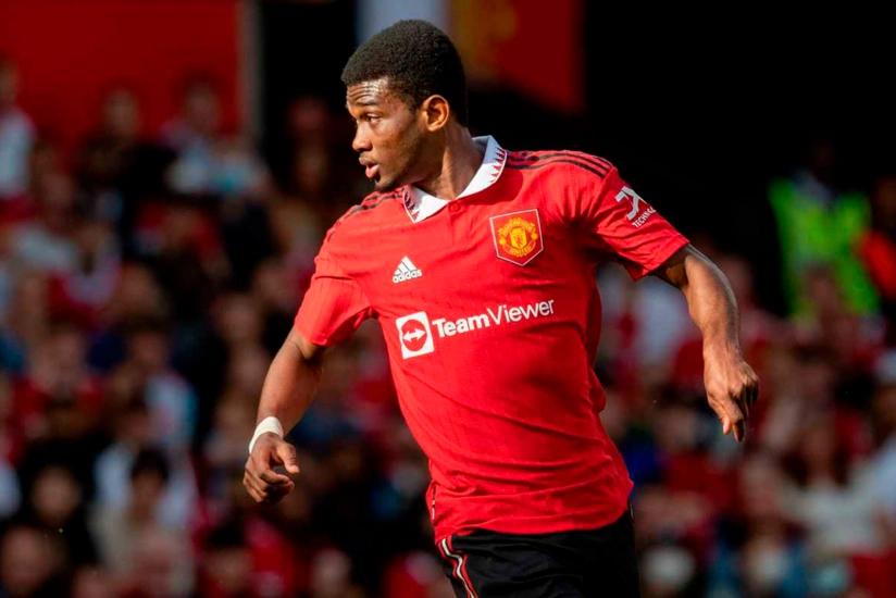 Mançester Yunayted futbolçusu ilə müqavilə müddətini artırıb