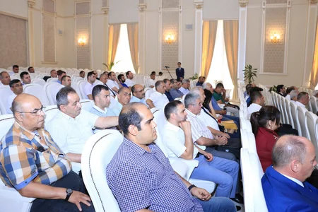 Qoşqar Təhməzli: Qanunsuz müdaxilələrin və süni maneələrin aradan qaldırılması sahibkarlığın inkişafına təkan verir
