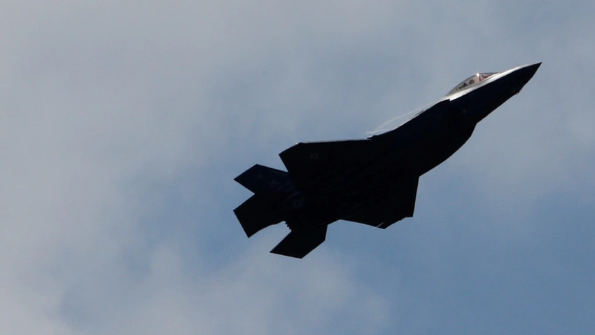 Yaponiyanın F-15 qırıcısı radardan itib