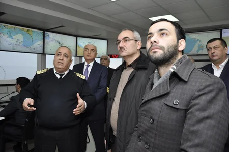 İtkin düşən neftçilərin ailə üzvləri axtarışların gedişi ilə tanış olublar