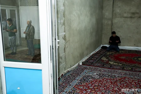 Bakıda növbəti Qədr gecəsi qeyd olunub - FOTOREPORTAJ