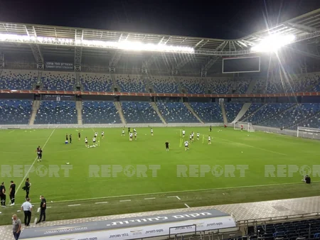 Neftçi Sammi Ofer stadionunda məşqə çıxıb