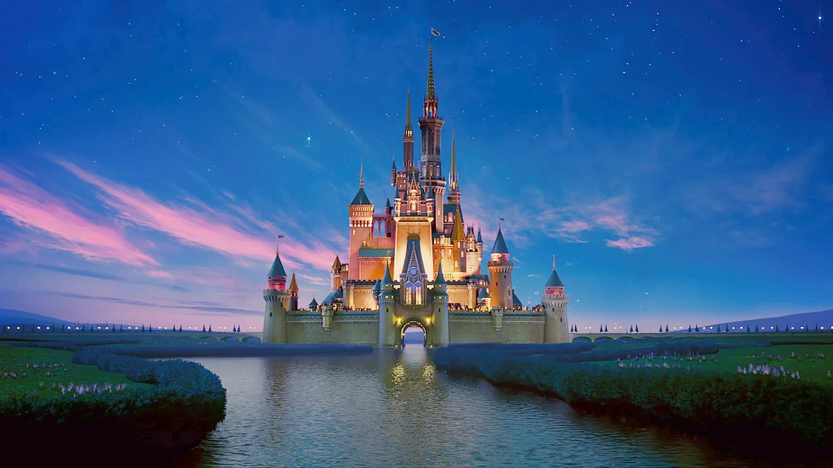 Disney+ выпустит 20 новых сериалов по вселенным Звездных войн и Marvel