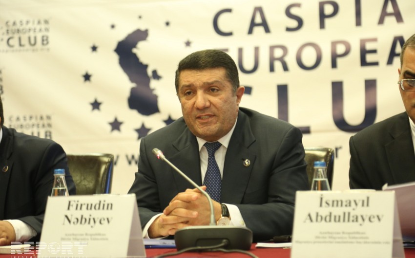 Dövlət Miqrasiya Xidmətinin rəisi Türkiyənin Azərbaycandakı səfiri ilə görüşüb