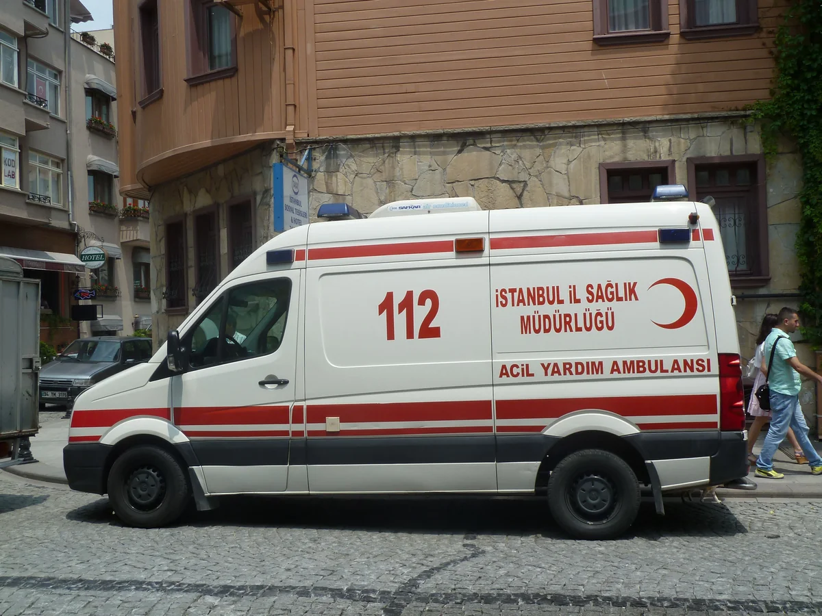 Foriegn tourists injured in traffic accident in Turkiye