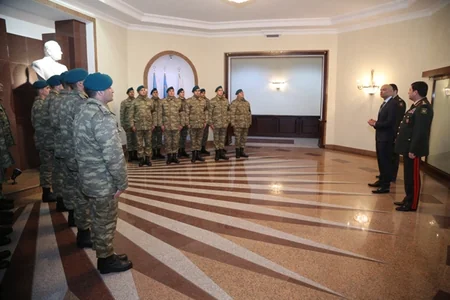 Silahlı Qüvvələrin Baş Qərargah rəisi NATO-nun baş katibinin xüsusi nümayəndəsi ilə görüşüb