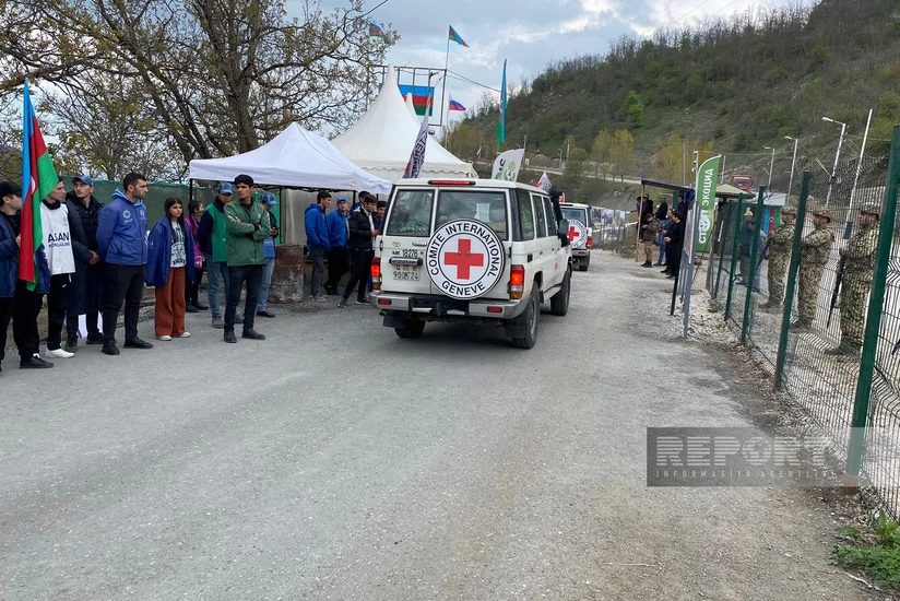 По дороге Ханкенди-Лачын беспрепятственно проехали автомобили МККК