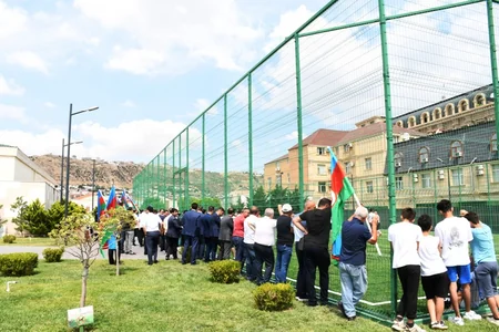 BŞİH və RİİB əməkdaşları arasında minifutbol üzrə yoldaşlıq görüşü olub