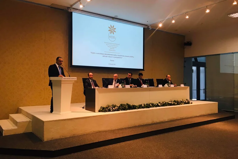 Palata: Banklar bu ilin 9 ayında 7 milyard manat kredit verib