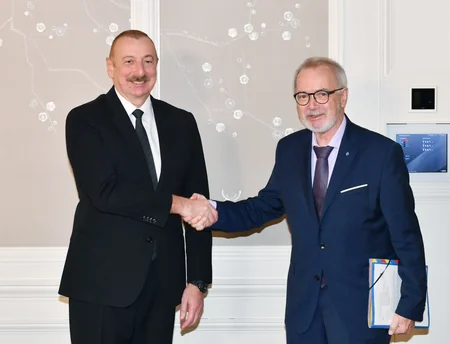 Prezident İlham Əliyev Münxendə Avropa İnvestisiya Bankının prezidenti ilə görüşüb - YENİLƏNİB