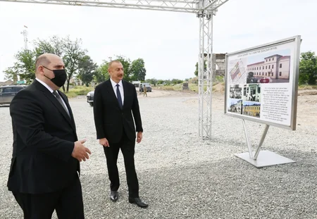 İlham Əliyev Ağdam şəhər 1 saylı məktəbin yeni binasının təməlini qoyub - YENİLƏNİB