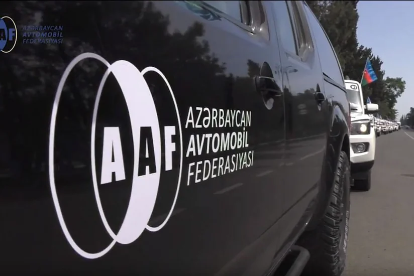 Hindistandan gələn dostluq avtoyürüşünün iştirakçıları Rusiyaya yola düşüblər - VİDEO