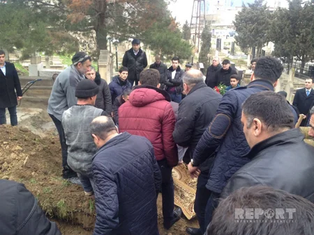 ​Respublika Stadionunun sabiq direktoru dəfn olunub - FOTO