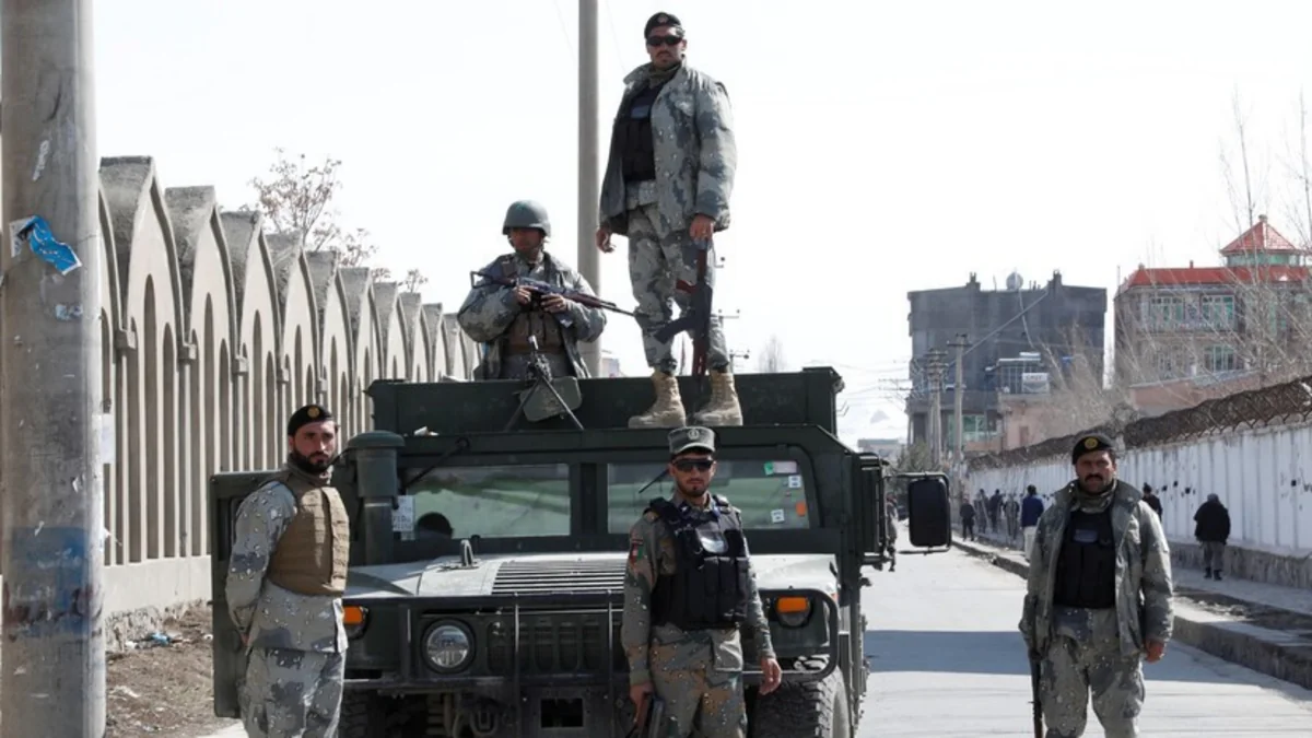 Əfqanıstanda Taliban qruplaşması ilə atışmada 8 polis ölüb, 16-sı yaralanıb