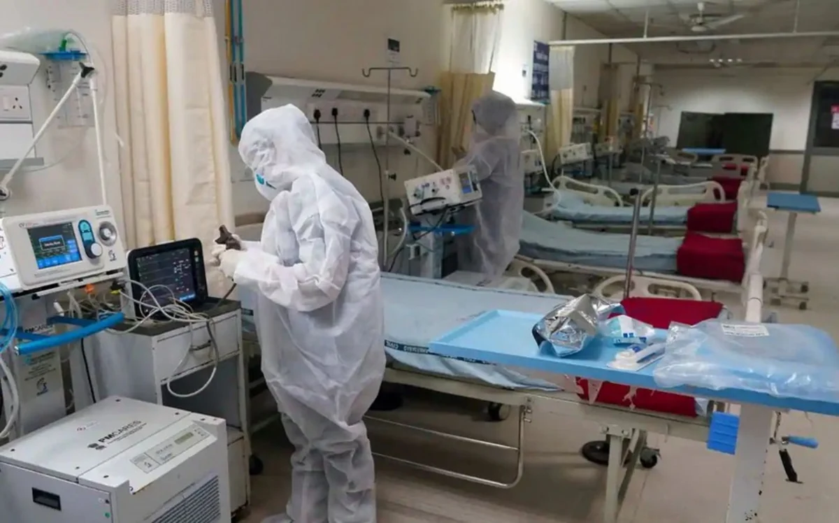 Смертность от COVID-19 в Японии впервые превысила 10 тыс. человек