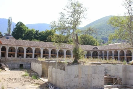 Şəkidə Bəxtiyar Vahabzadənin ev muzeyi yaradılacaq