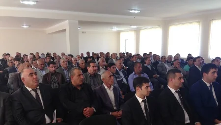 Biləsuvarda sahibkarlara güzəştli kreditlər verilib