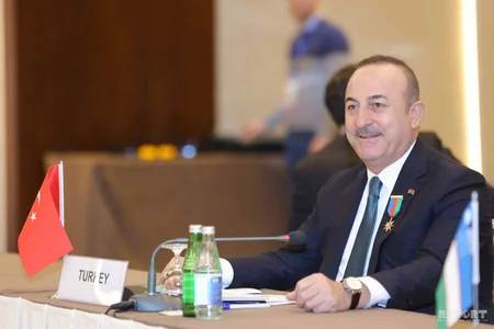 Azərbaycan və Türkiyə XİN başçıları Bakıda görüşdülər