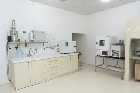 Məcnun Məmmədov Bakı və Abşerondakı müəssisələrin fəaliyyəti ilə tanış olub