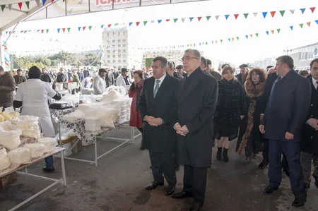 Bakıda Novruz bayramı ilə əlaqədar yarmarkalar açılıb
