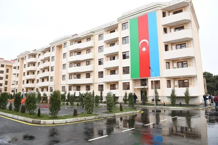 Göygöldə məcburi köçkünlər üçün yeni məhəllənin açılışı olub