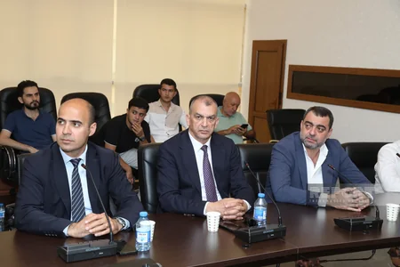 “Yol-nəqliyyat hadisələrinin təsnifatı: səbəb və nəticələrin təhlili” adlı ictimai müzakirə keçirilib