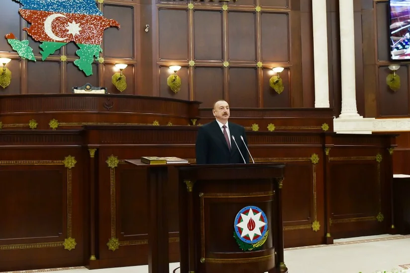 Ильхам Алиев: Азербайджан, не имеющий выхода к открытому морю, превращается в один из транспортных центров Евразии