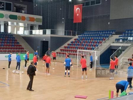 Azərbaycanın futzal millisi Yunanıstanla oyunöncəsi məşqə çıxıb