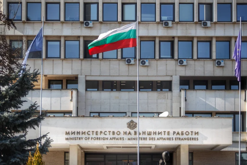 Bolqarıstan daha bir rus diplomatını persona non-qrata elan edib