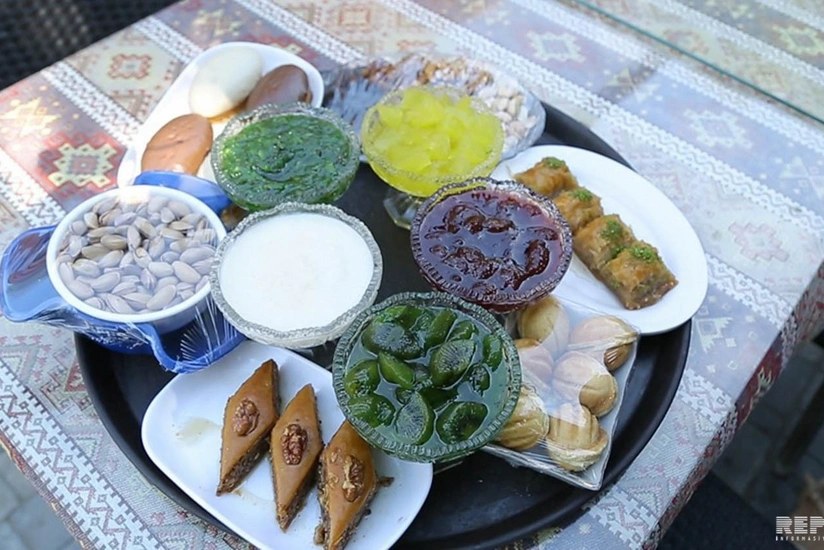 Bulvar ərazisində sadə çay verilmir? - VİDEOREPORTAJ