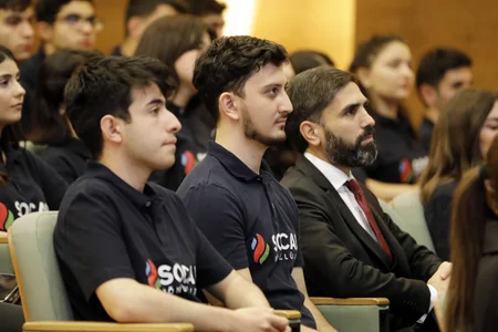 Rövşən Nəcəf: “SOCAR Könüllüləri” böyük könüllü ailəsinin üzvünə çevrilib”