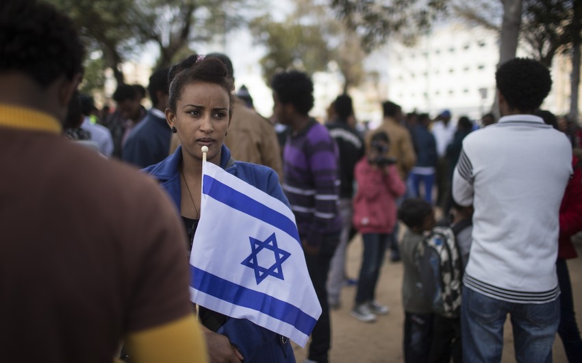EU agrees on sanctions on Hamas, violent West Bank settlers