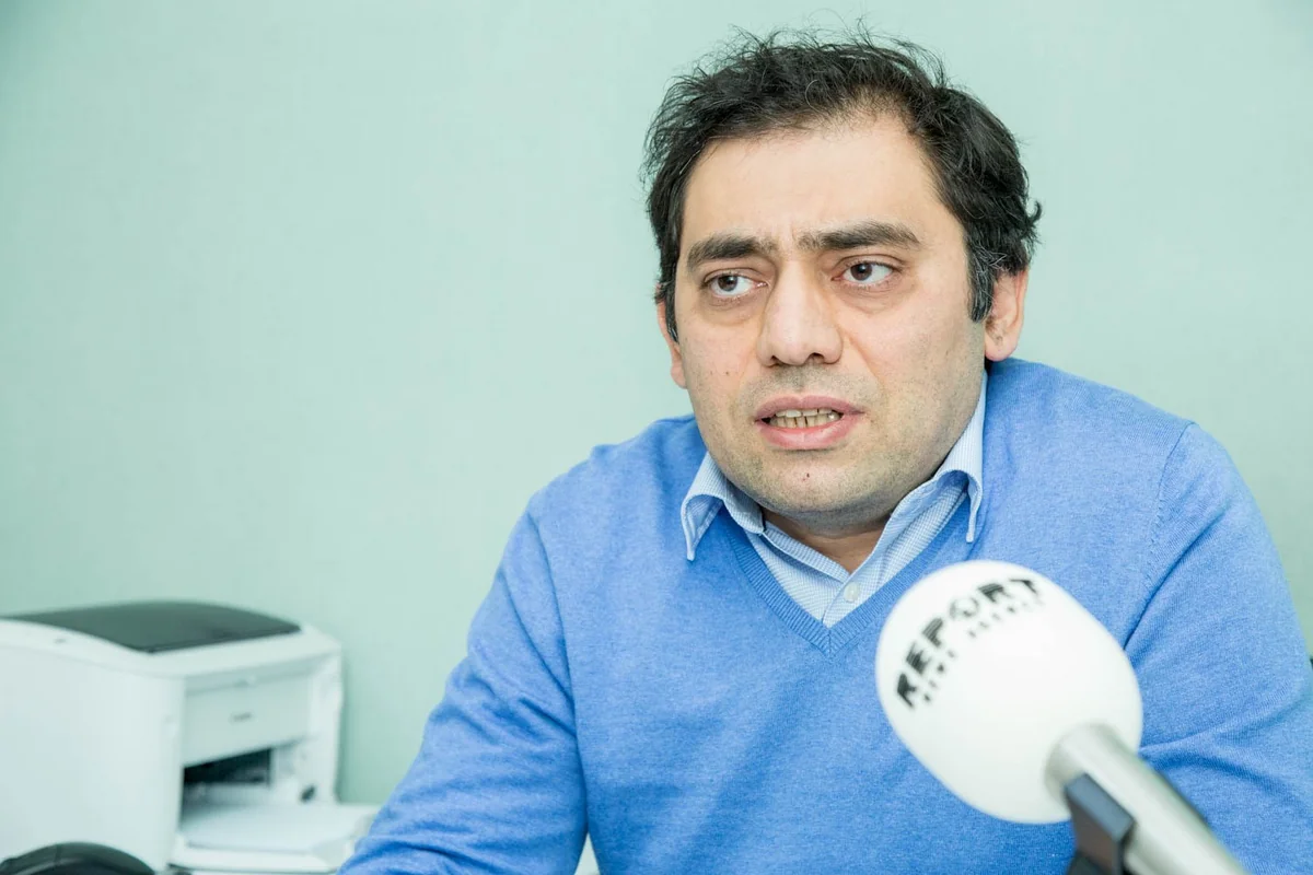 Врач-уролог Эльчин Мустафаев: Медикаментозного лечения кисты почек нет