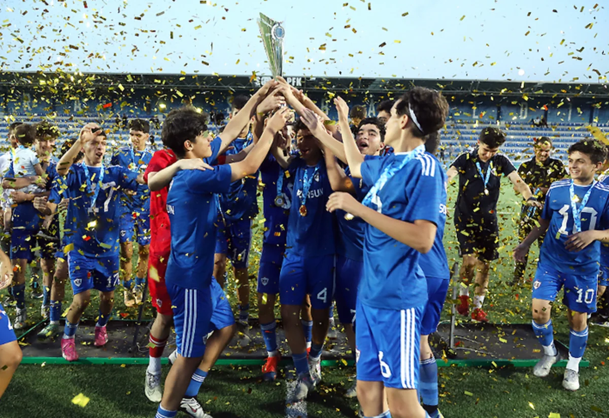 AFFA U-15 Liqasının qalibləri mükafatlandırılıb