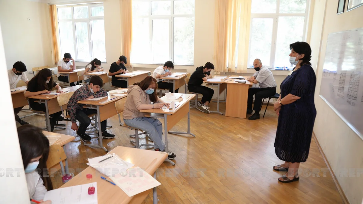 Gələn ilin buraxılış imtahanlarının proqramları açıqlanıb