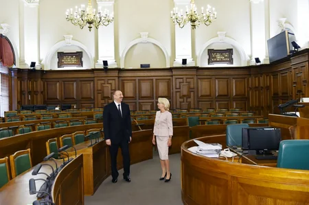 Prezident İlham Əliyev Latviya Seyminin sədri ilə görüşüb - YENİLƏNİB