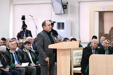 Ermənistanın hərbi təcavüzü nəticəsində çoxsaylı cinayətlər törətməkdə təqsirləndirilən şəxslərin məhkəməsi davam etdirilir